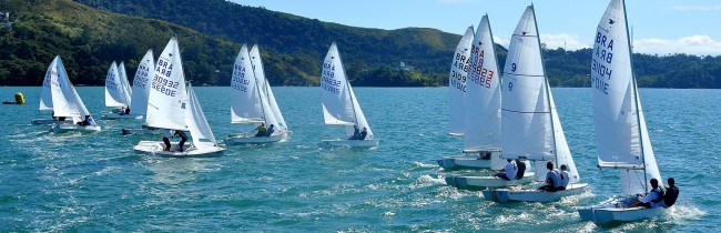 Tradicional Regata do Dia do Marinheiro será realizada neste sábado em Ilhabela