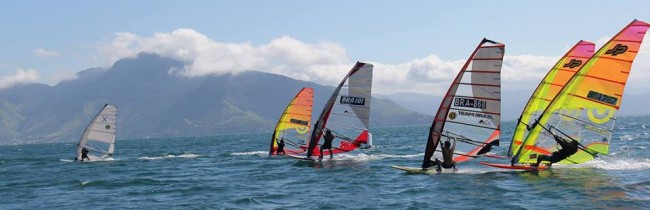 Ilhabela terá 1ª Etapa do Circuito Windsurf Slalom no final de semana.